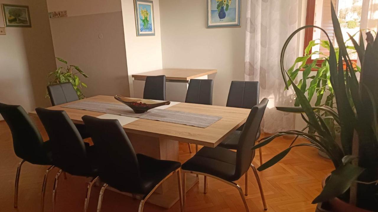 Apartmaji Ri-100 ปอร์โตรอซ ภายนอก รูปภาพ
